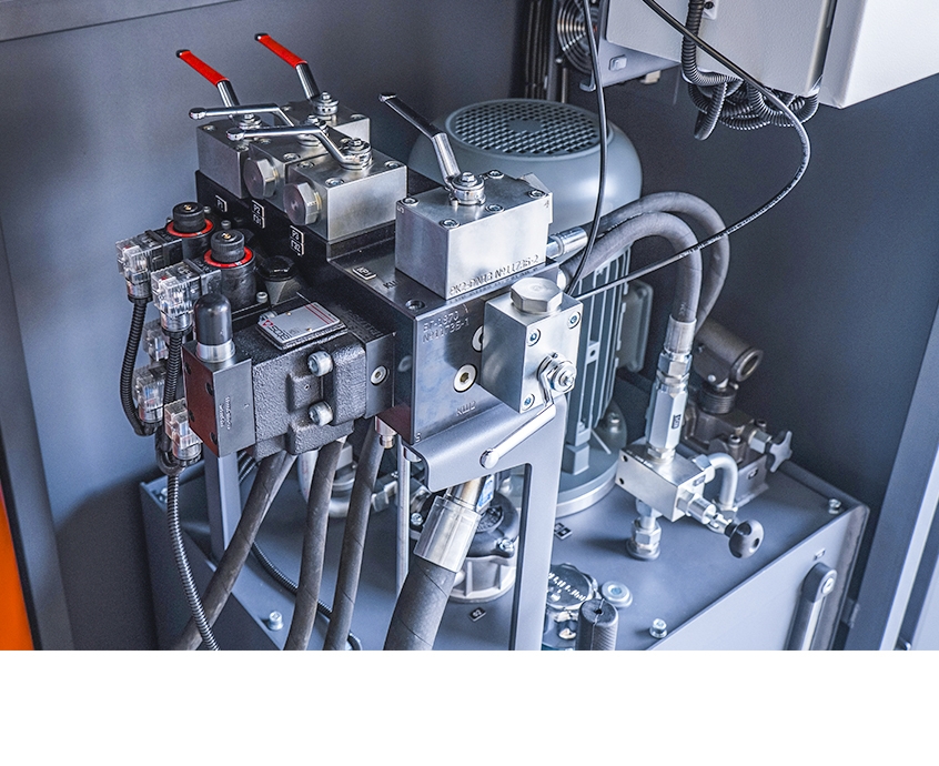 Очередной впечатляющий проект – гидравлическая система управления заслонками