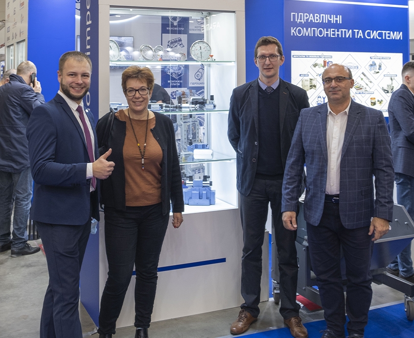 Відчуваємо ріст попиту на гідравліку та радість зустрічі з партнерами