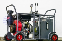 Engine-driven mobile hydraulic power unit PODACHA