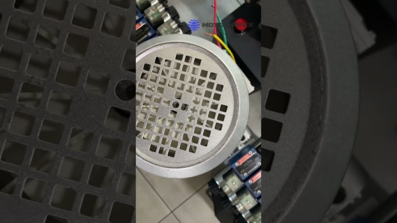 Міні-маслостанції серії MPP із електродвигуном постійного струму video 1