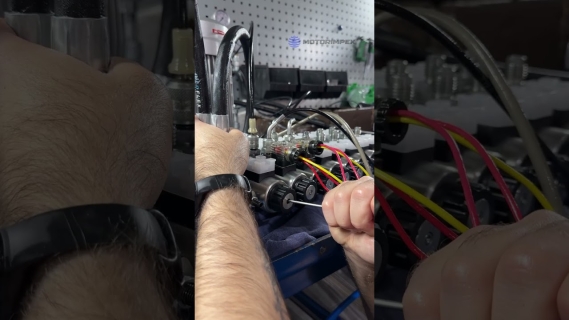 Секционные наборные гидрораспределители MDWE6 video 0