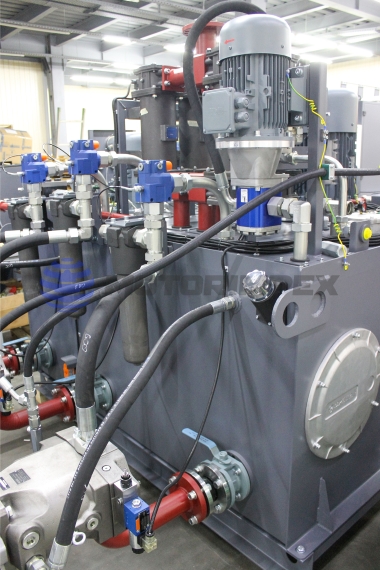 Hydraulic power unit of 1827 series for a hydraulic press