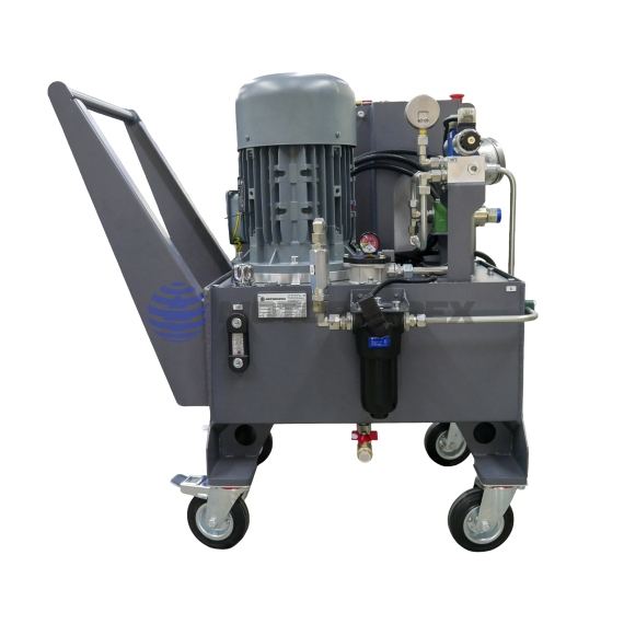 Hydraulic power unit of 1853 series at 150 MPa for pipeline testing