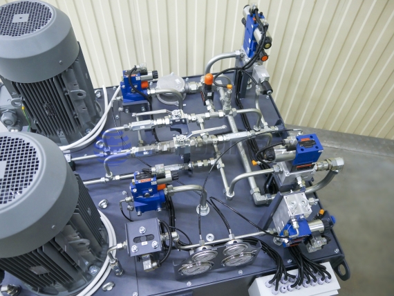 Маслостанція серії 2441 для фанерного пресу