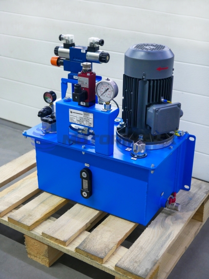 Маслостанція серії 2464 для металообробки