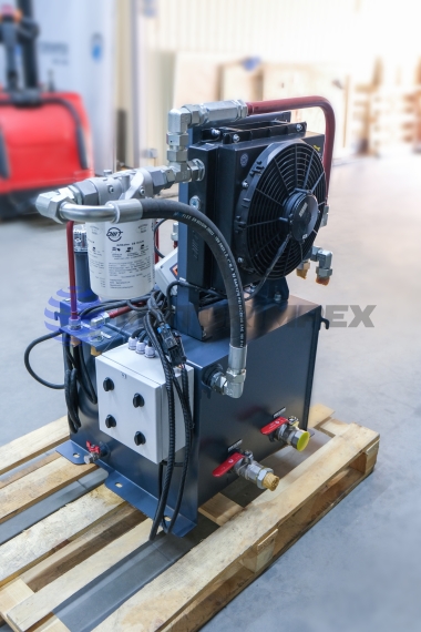 Hydraulic power unit of 2555 series for a seed drill