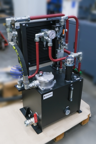 Hydraulic power unit of 2842 series for a seed drill