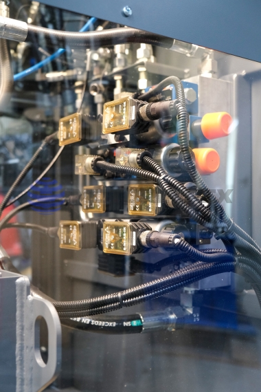 Test bench VS-2061-2 for hydraulic cylinders