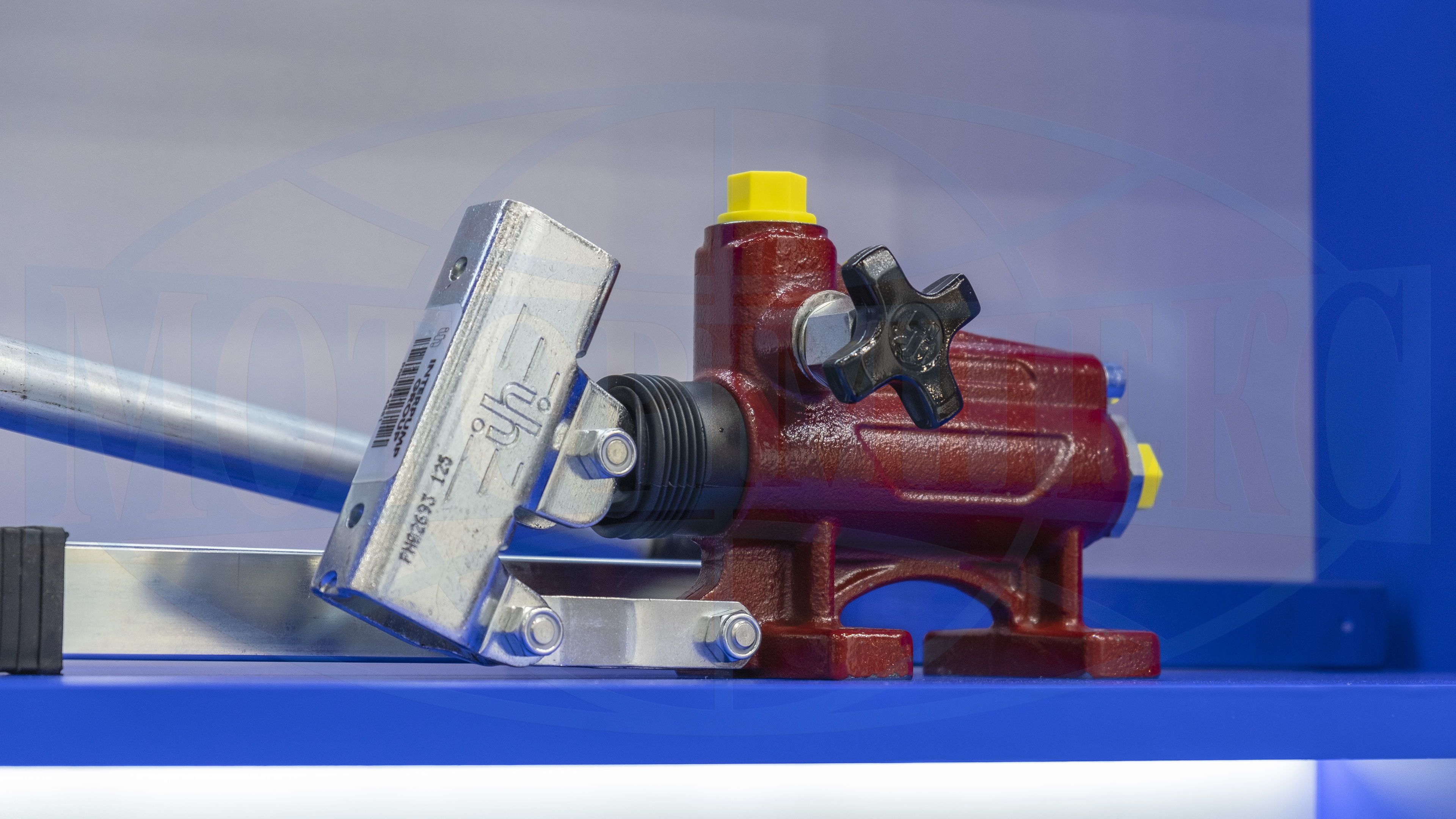 Manual hydraulic pump from the 'Motorimpex' Group of companies at the International Industrial Forum 2020