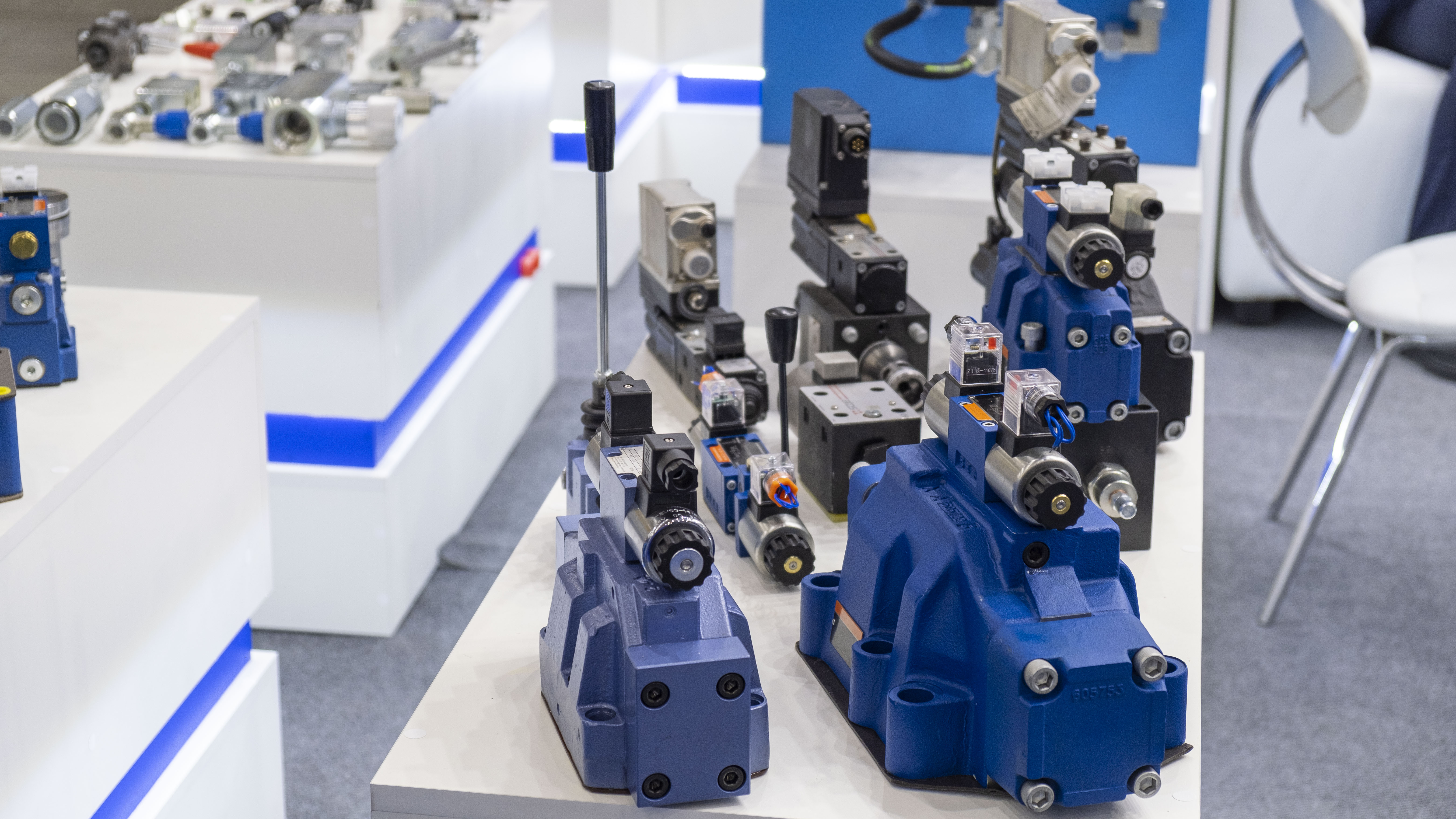 Directional control valves with electromagnetic, proportional and manual control from 'Motorimpex'