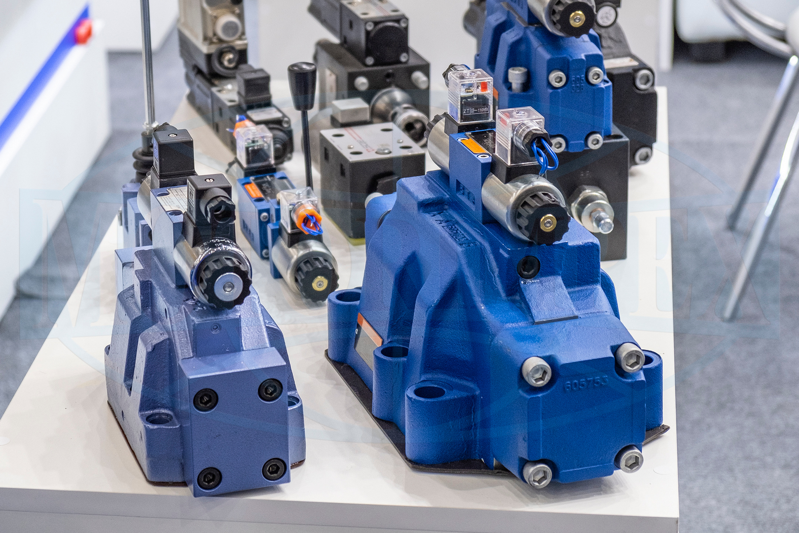 Directional control valves with electro-hydraulic control buy in Germany, Italy and Poland — Motorimpex
